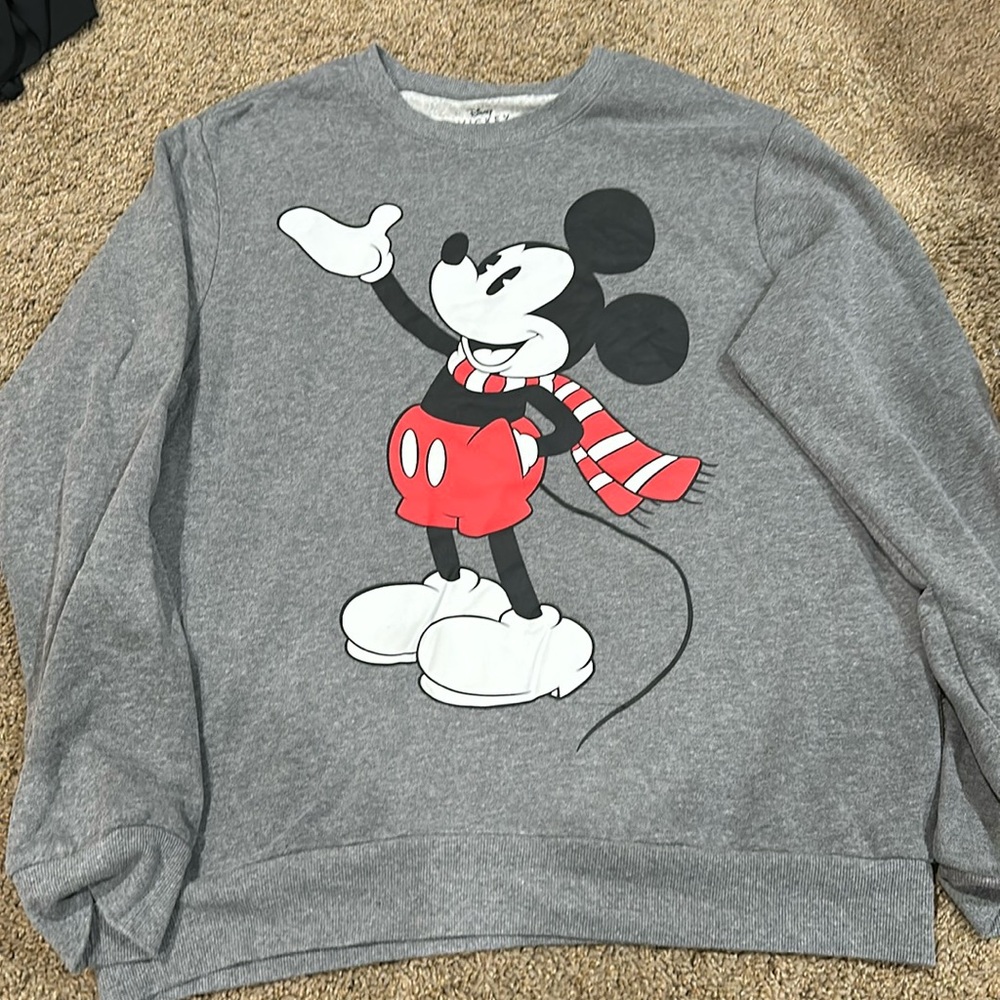 Disney Mickey Christmas sweatshirt. Worn twice. Size Large